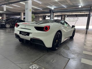 Ferrari 488 GTB Coupe 492 kW (670 CV)