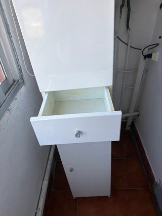 Mueble de almacenaje blanco