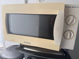 Microondas Taurus Active Grill 17L