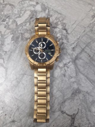 Reloj Festina Cronógrafo Dorado y Azul