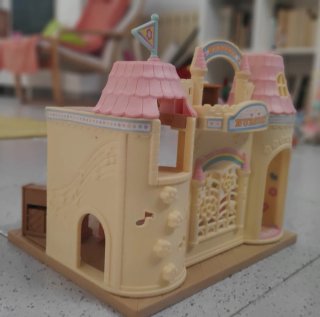 Guardería del Castillo Sylvanian Families