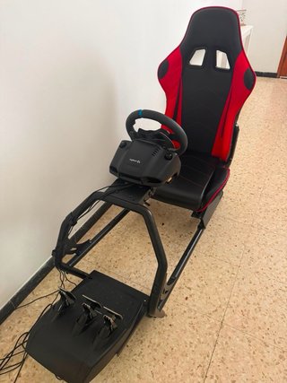 Silla gaming con volante y pedales Logitech
