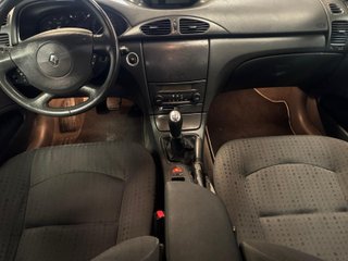 Renault Laguna EXPRESSION 2.0 16V