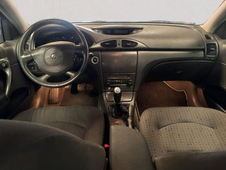 Renault Laguna EXPRESSION 2.0 16V