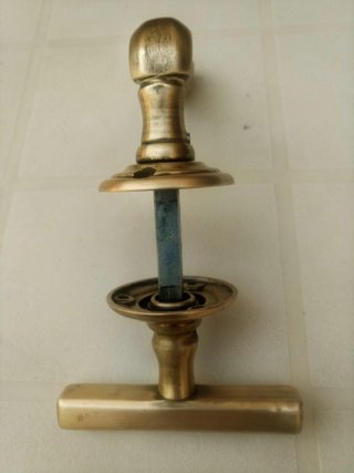 1 Manilla de puerta.