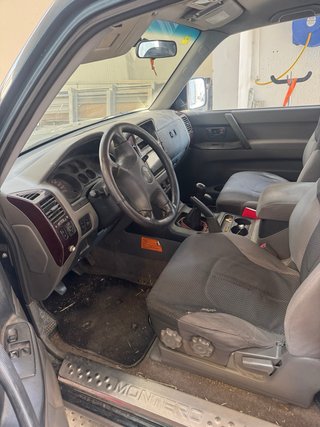 Mitsubishi Montero 2001