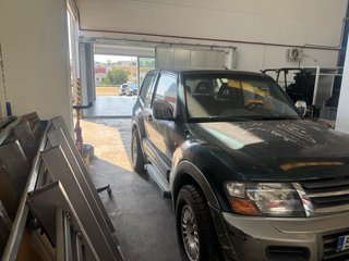 Mitsubishi Montero 2001