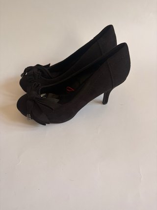 Zapatos de tacón negros Marypaz