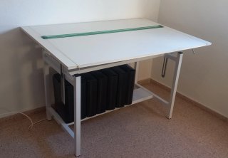 MESA ESCRITO CON SILLA ALTA
