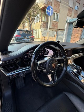 *PORSCHE PANAMERA GT4s*