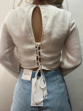 Blusa Crop Stradivarius Talla S Blanca
