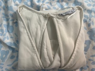 Blusa Crop Stradivarius Talla S Blanca
