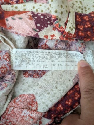 Falda pantalón Blanca y Roja  Stradivarius
