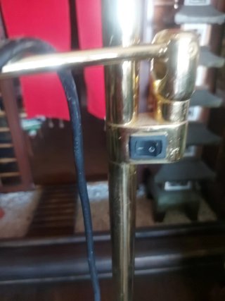 Lámpara dorada doble halógena con regulador