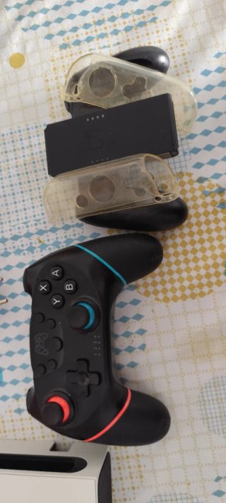 Nintendo Switch OLED Blanca con mando extra