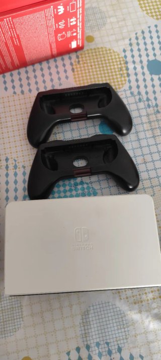 Nintendo Switch OLED Blanca con mando extra