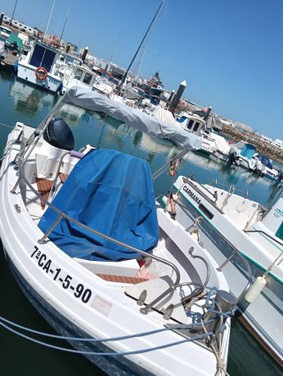 Barco Open 5.50 con Yamaha 80 CV y pantalan
