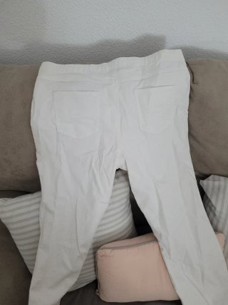 Vaqueros elásticos mujer blancos