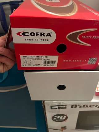 Zapatos de seguridad Cofra Talla 43 si. Estrenar