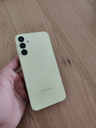 Samsung Galaxy A15 5G Amarillo