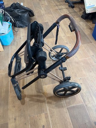 Cybex Premium 4 en 1 + Maxi-Casi+ Capazo+ 2 sillas