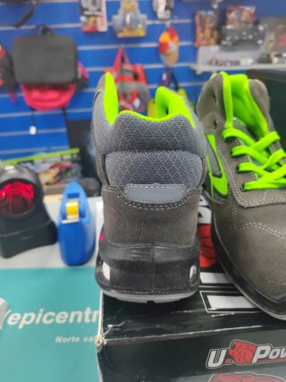 Zapatillas de seguridad U-Power grises y verdes