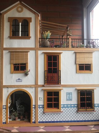 Casa de muñecas estilo Andaluz. detallada