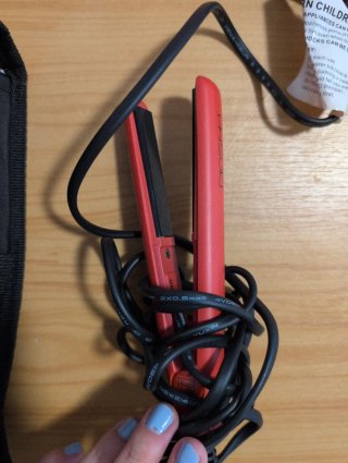 Plancha de pelo Hysoki pequeña roja