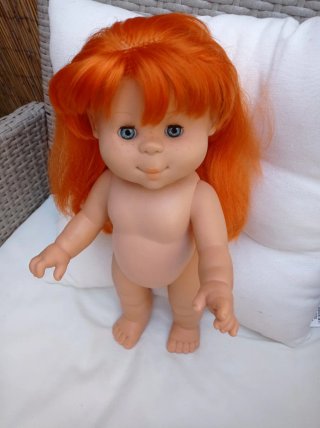 Muñeca Pocas Pecas.