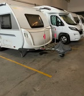 Parking para caravanas, autocaravanas y campers.