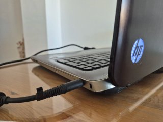 HP Pavilion dv7 Beats Audio Schermo 17