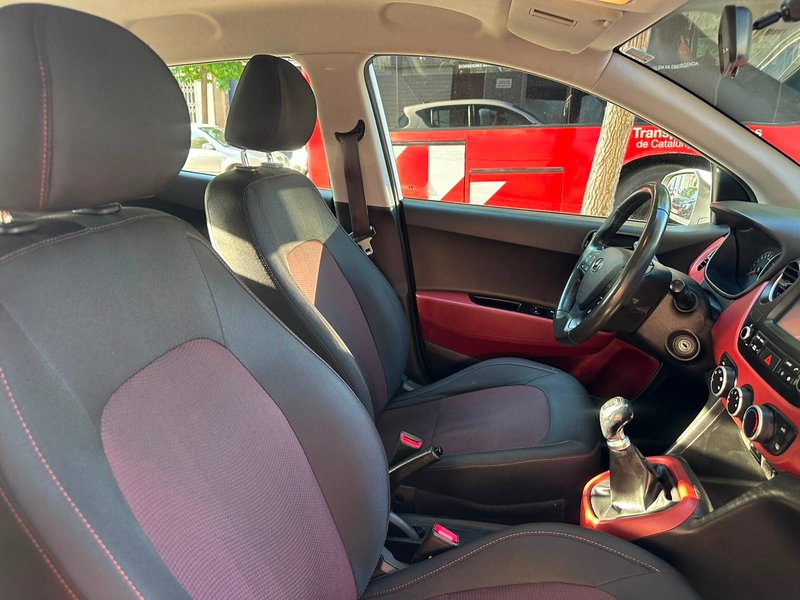 Hyundai i10 1.0 Tecno 2019, foto 10