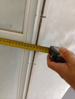 Puertas correderas de ventana blancas