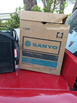 Radio Sanyo RP 8300 4 Bandas
