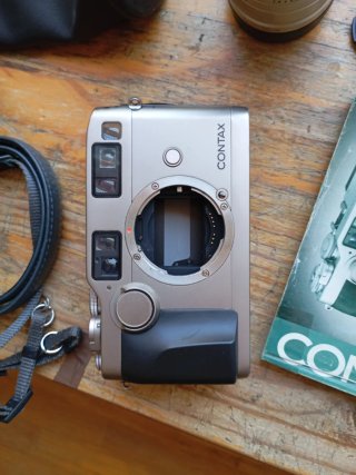 Contax G2 + 90mm + Fundas + Correa + Manual