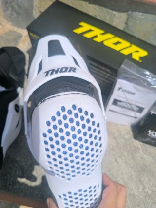 Rodilleras Thor Talla S/M Nuevas