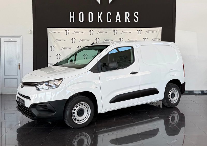Toyota Proace City 2022 Furgón - foto 1