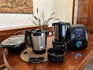 Cecotec Mambo 9590 - Como nueva
