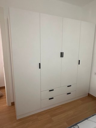 Armario 4 Puertas de Gran Capacidad 200x200!