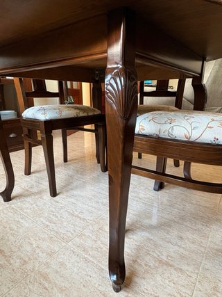 Mesa comedor y 6 sillas madera roble