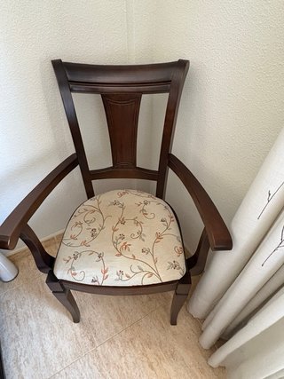 Mesa comedor y 6 sillas madera roble