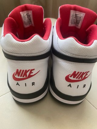 Nike Air Flight Blancas y Rojas