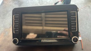 PANTALLA VOLKSWAGEN GOLF 5