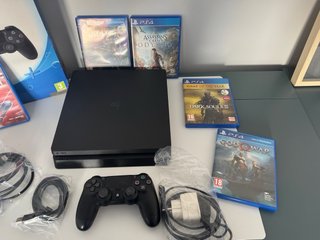 PS4 Slim 500GB + 7 Juegos