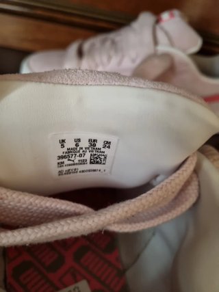 Scarpe Puma Rosa