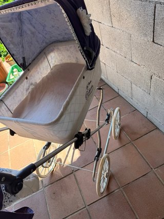 Cochecito de muñecas Reborn