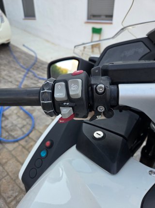 BMW R1200 RT Blanca