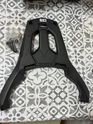 Baúl Top Case Moto Honda Forza Negro y cromado