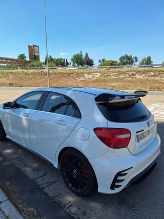Mercedes-Benz A45 2015