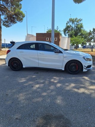 Mercedes-Benz A45 2015